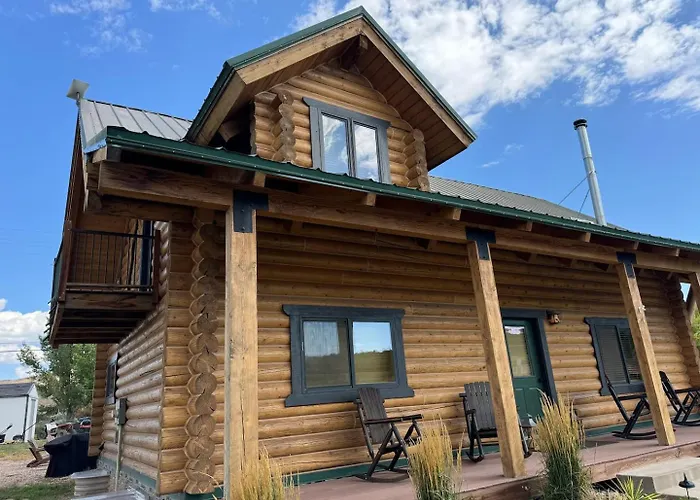 Dutch John Adventure Outpost, 2800 Sq Ft Log Home