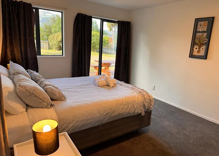 Woodbank Retreat