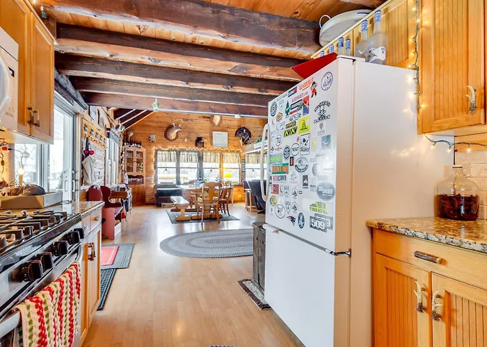 Deck & Fire Pit: Secluded Cabin Near Lake Francis!