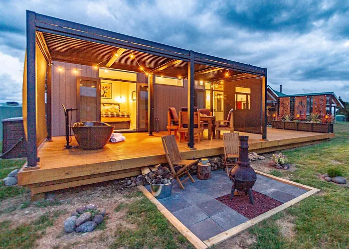 Mangateitei Views - Rangataua Tiny Home