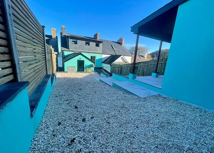 Stunning Fully Refurbished House