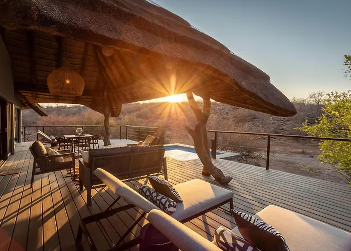 Tuningi Safari Lodge