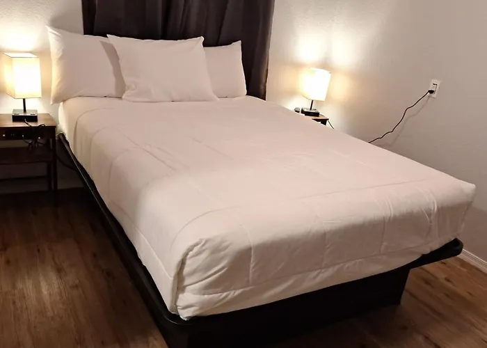 82A Grand Canyon South Rim Studio Sleeps 2