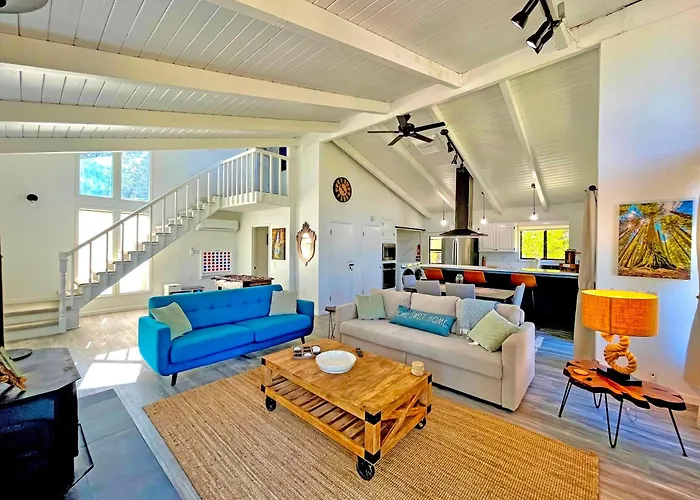 Modern Yosemite Cabin, 15Min Bass Lake, Sleeps 8