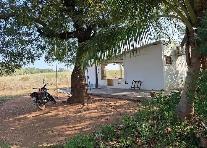 25 Acres Of Picturesque Farm