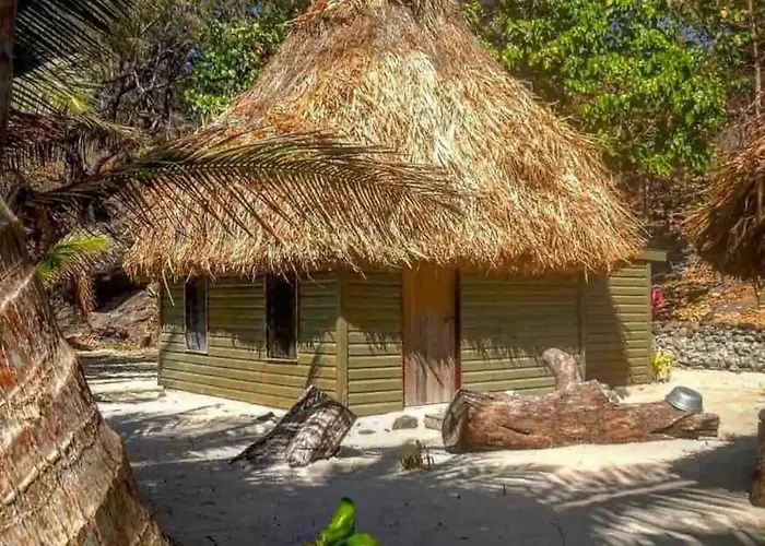 Gold Coast Inn (Adults Only)
