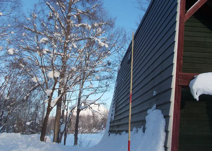 Niseko Shirokuma Cottage