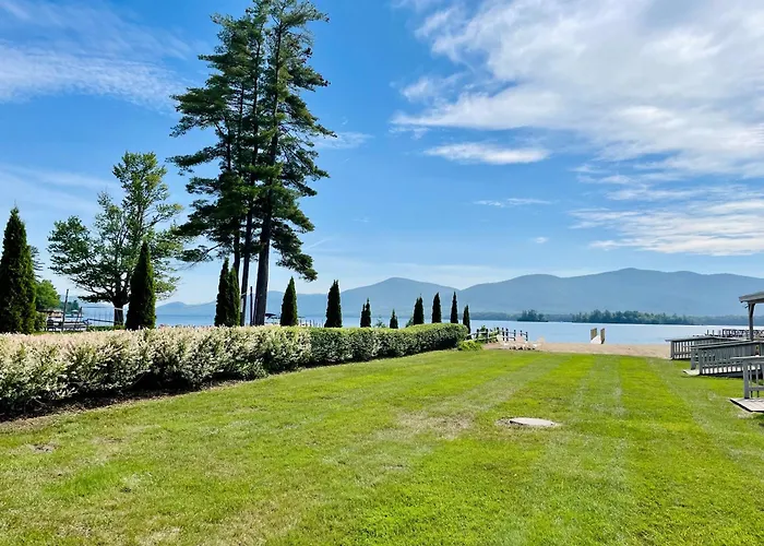 Waters Edge Lodge