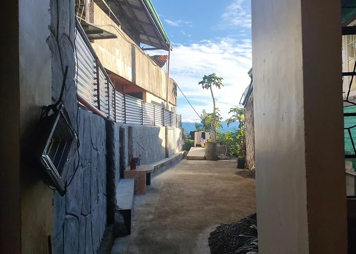 Acai'S Transient House