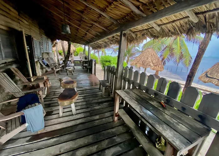 Casa Cangrejo Xcalak Lodge