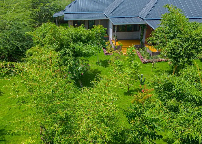 Moonbow Lodge