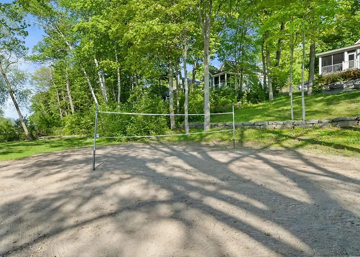 L'Hibou - 18 Farm View