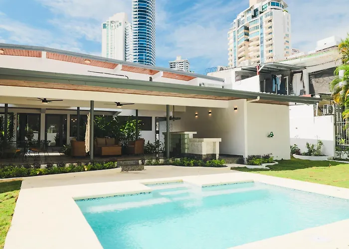 5Br House With Pool And King Beds In Punta Paitilla