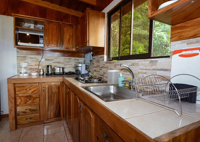Las Marias Monteverde - Mountain View Cottages & Gardens