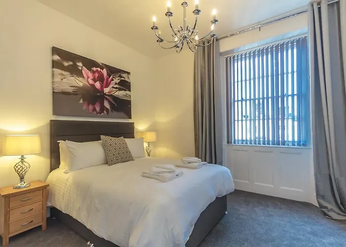 3 Bed - The Regency Suite By Pureserviced