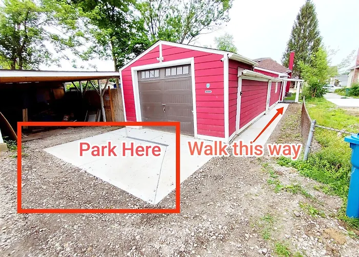 Guest House With Private Entrance- Walk To Downtown Noblesville
