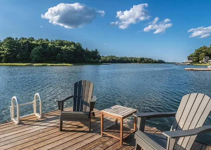 Stay At Little River