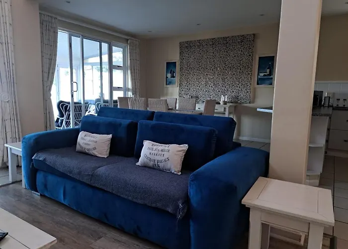 Lodge 90 - Pinnacle Point Estate