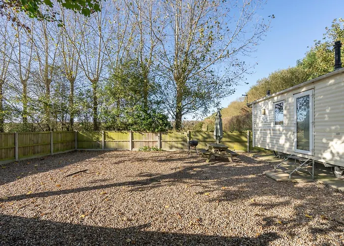 The Pollywiggle, Waxham, Nr Sea Palling, Dog Friendly, Private Path To The Beach