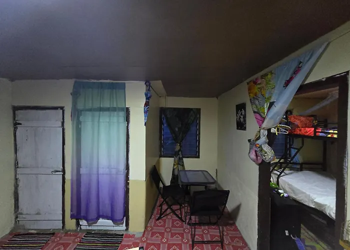Mumma Loii'S Fijian Village Homestay