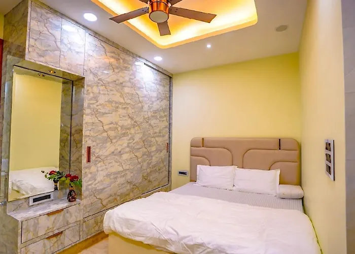 Host My Journey Luxury Homes