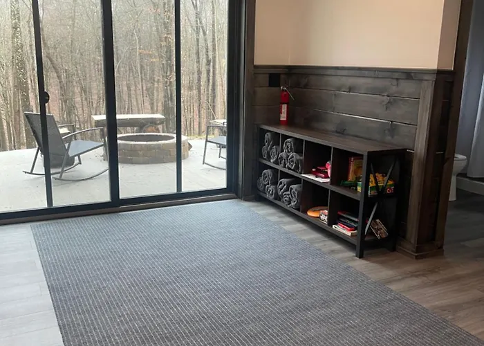 The Saige - Hot Tub, Fire Pit, And Huge Entertainment Area