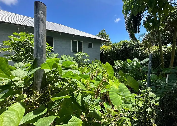 Anas Place Siusega