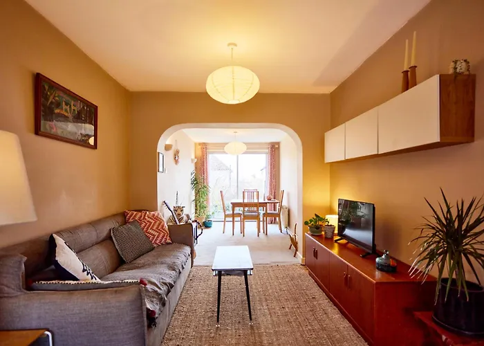 Peaceful Home In Chapel Allerton Area - Quiet Street, Free Parking
