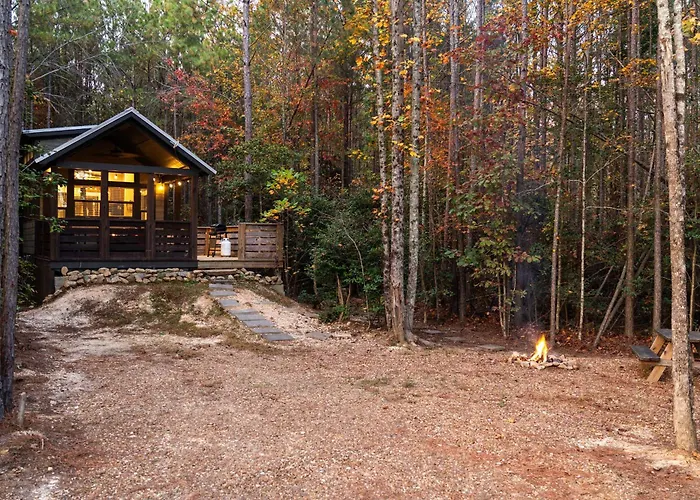 Firefly At Mentone With Hot Tub & Internet