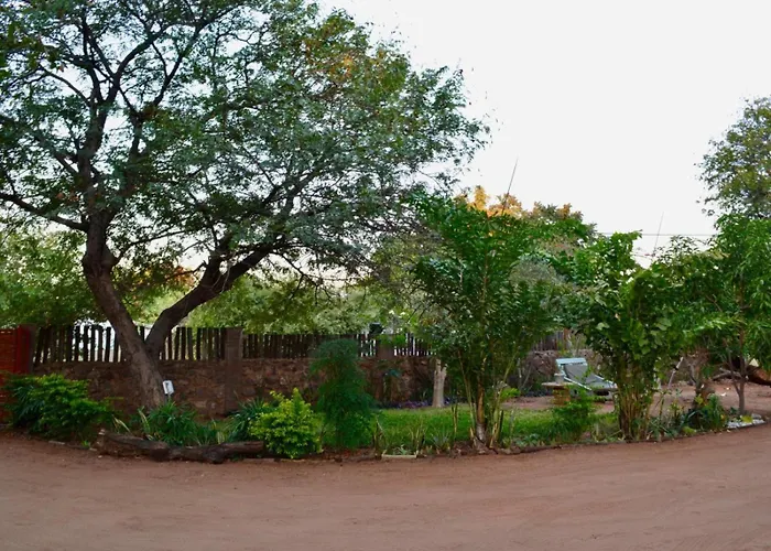 Nxabii Cottages