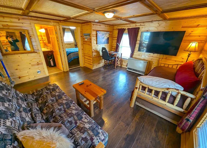 Yellowstone Treasure Guesthouses On The River