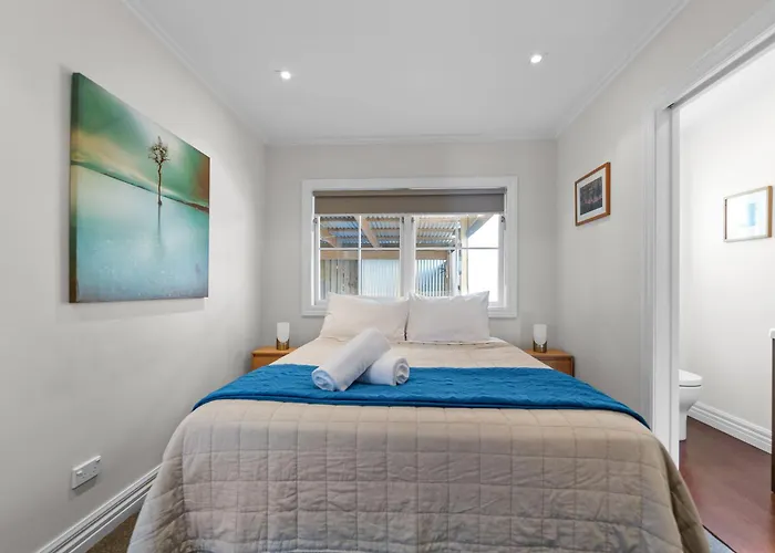 Heritage Charm - New Plymouth Holiday Home