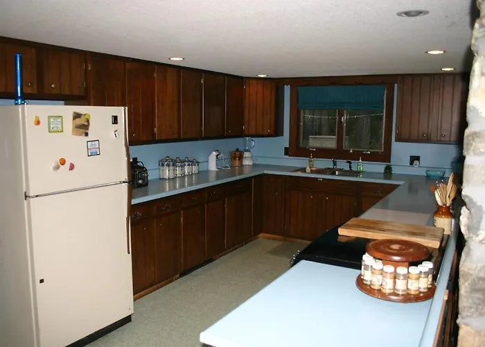Everett Cottage At Indian Point In Bar Harbor
