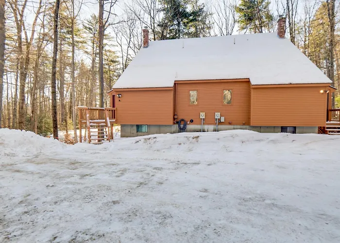 Hike, Ski & Relax: Gem W/ Foosball In North Conway