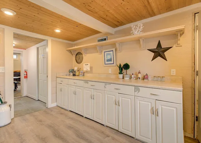 Cozy Loft Tiny House By Ocean Spray Beach