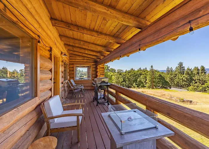 Rowland Log Cabin