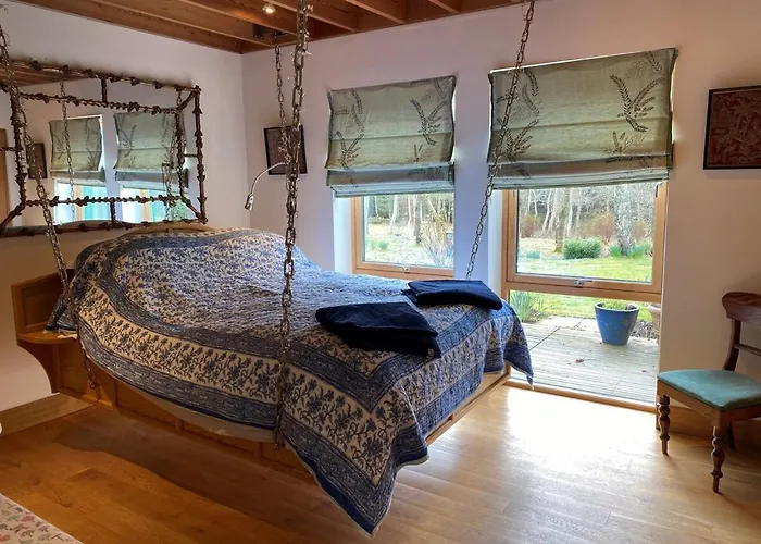 Spacious, Cosy 6 Bedroom House Which Sleeps 11