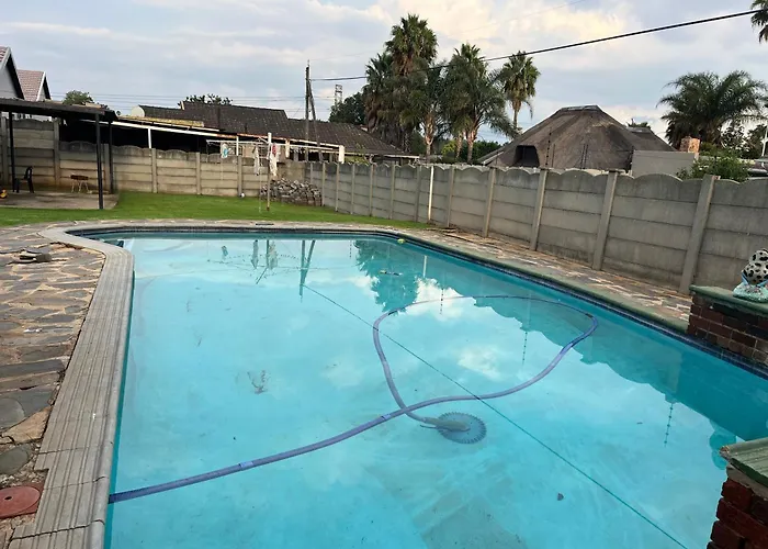 House 210 Holiday Rentals