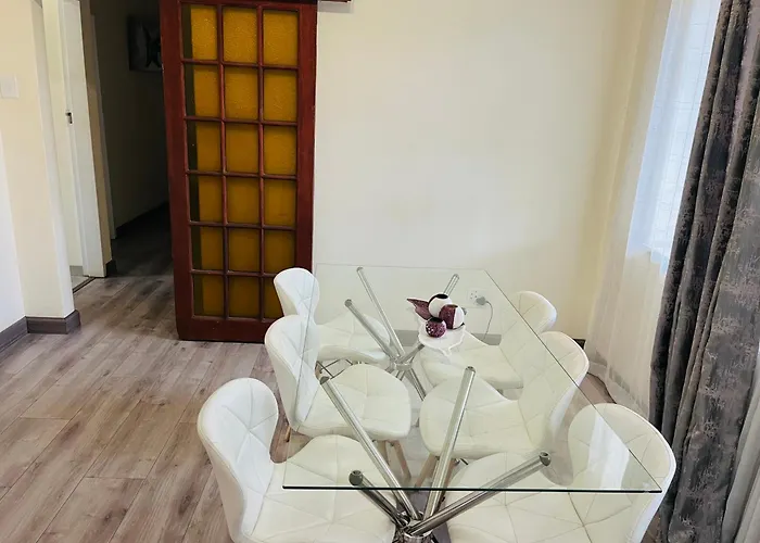 House 210 Holiday Rentals