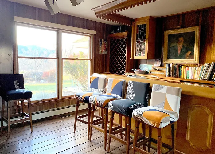 Daydream Mountain Art Chateau