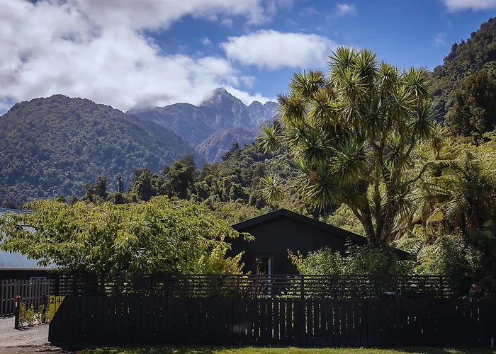 Two Four Cron Franz Josef