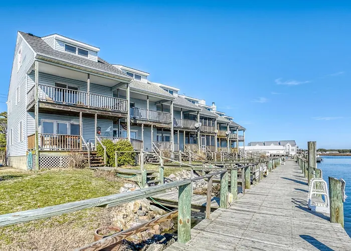 The Haven - Waterfront With Private Dock!