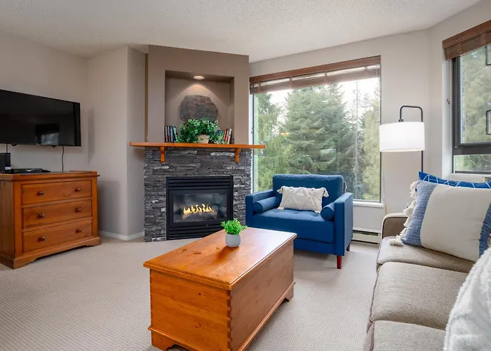 1Br In Marquise, Close To Ski Hill, Pool, Sauna, Hot Tub, Fitness Suite, Fireplace