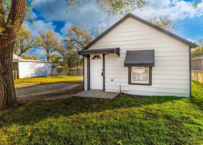 Whole Home Remodeled 1 Bed West Side Coffee Smrt Tv Wifi
