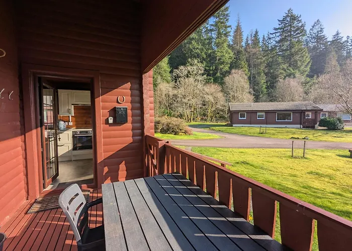 Ruskin Lodges Argyll, By Puck'S Glen, Rashfield Near Dunoon