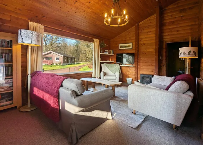 Ruskin Lodges Argyll, By Puck'S Glen, Rashfield Near Dunoon