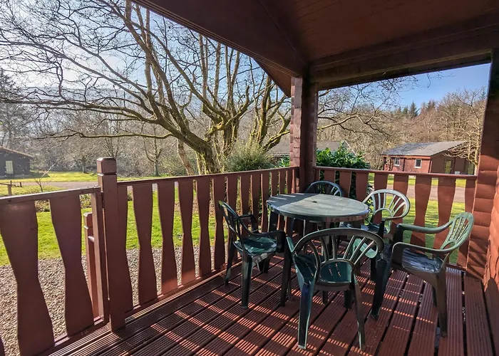 Ruskin Lodges Argyll, By Puck'S Glen, Rashfield Near Dunoon