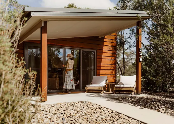 Hamilton House - Snowy Mountain Luxury Villas