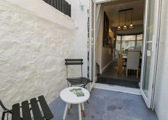 Llandudno Central 3-Bed Townhouse