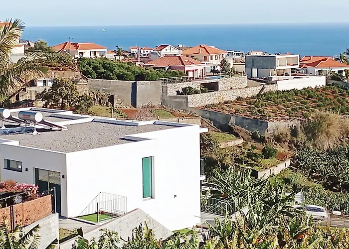 Holiday House Caetano
